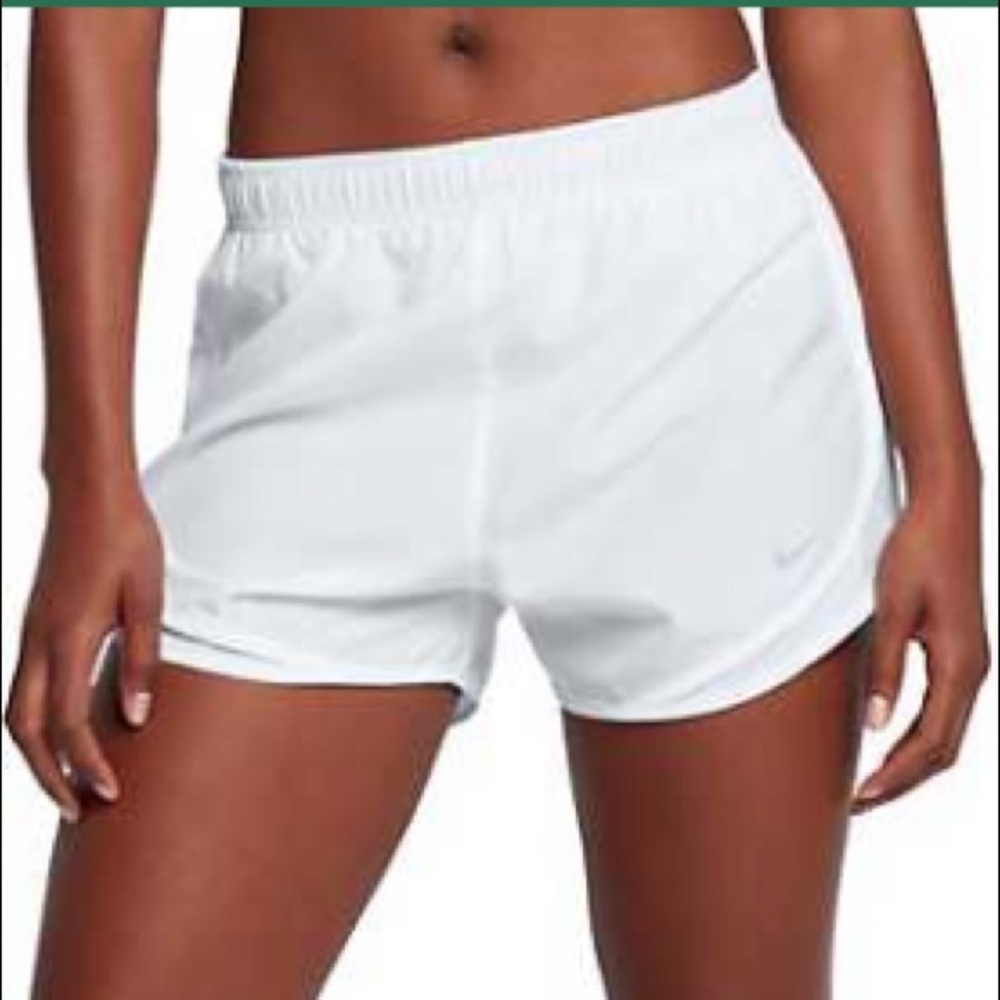 white nike athletic shorts - size: L
